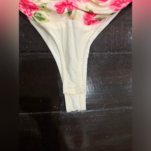 NEW WITH TAGS* Zara XS Ruched Draped Strapless Bodysuit White Pink Floral - Picture 2 of 9